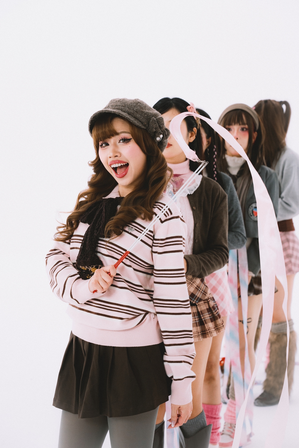 Tiffany Bun tham gia đường đua âm nhạc ngày 8/3 với “Yêu anh vạn kiếp" - Ảnh 2.