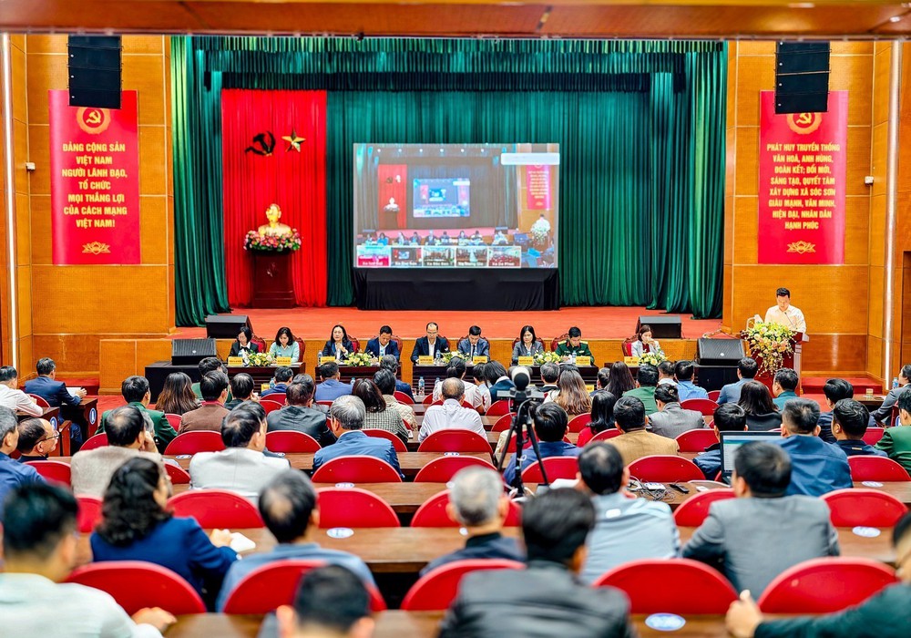 Bầu cử Quốc hội và HĐND: Hà Nội tăng cường trao đổi giữa cử tri và người ứng cử - Ảnh 1.