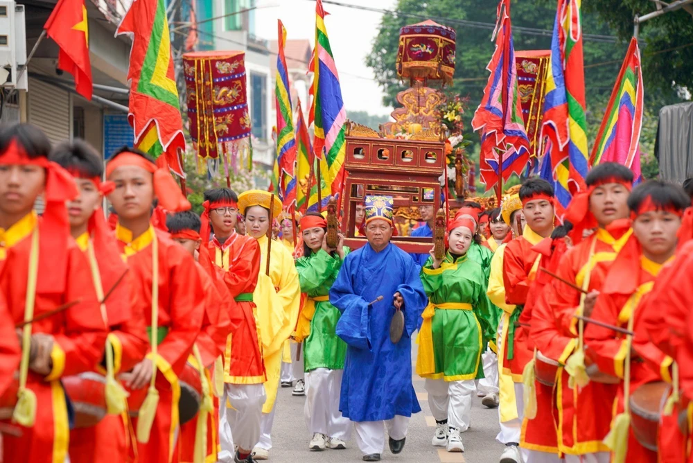 Lan tỏa khát vọng thịnh vượng từ di sản văn hóa "Lễ hội Chử Đồng Tử - Tiên Dung" - Ảnh 6.