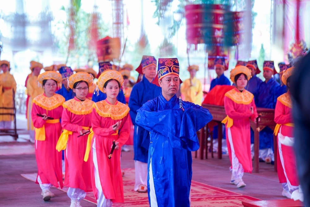 Lan tỏa khát vọng thịnh vượng từ di sản văn hóa "Lễ hội Chử Đồng Tử - Tiên Dung" - Ảnh 11.