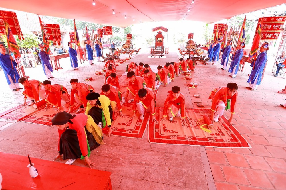 Lan tỏa khát vọng thịnh vượng từ di sản văn hóa "Lễ hội Chử Đồng Tử - Tiên Dung" - Ảnh 21.