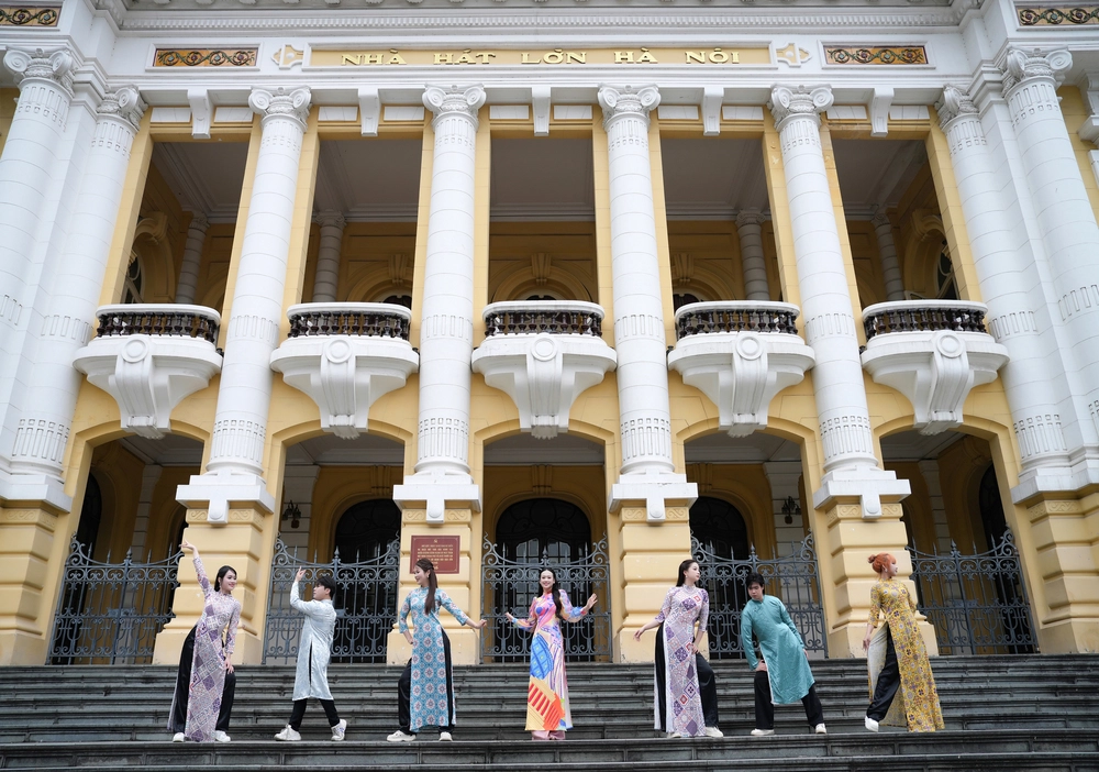 Giải Nhất Tiếng hát Hà Nội 2025 Nguyễn Thụy Hải Anh "Chạm vào giấc mơ" ở tuổi 17 - Ảnh 1.