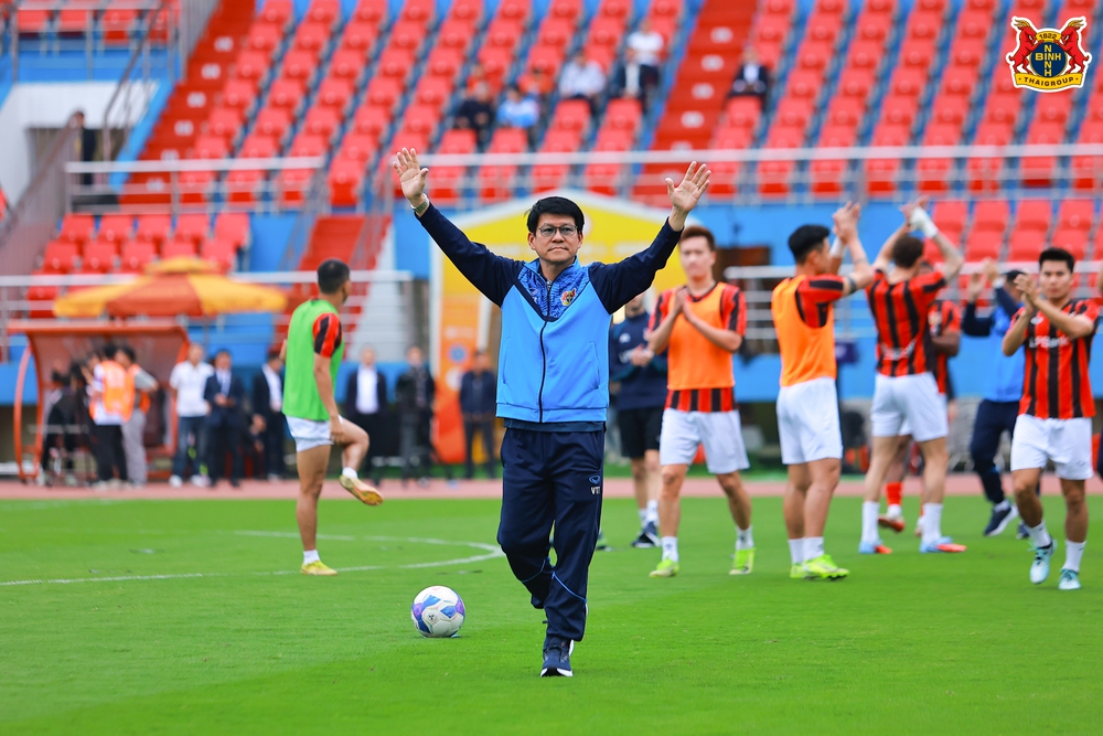 Ngày buồn với HLV Vũ Tiến Thành  - Ảnh 1.