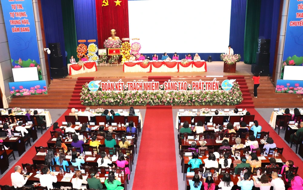 Ngày Quốc tế Phụ nữ 8/3: Xây dựng hình ảnh người phụ nữ Việt Nam thời đại mới tự tin, trách nhiệm, nhân ái và sáng tạo - Ảnh 4.