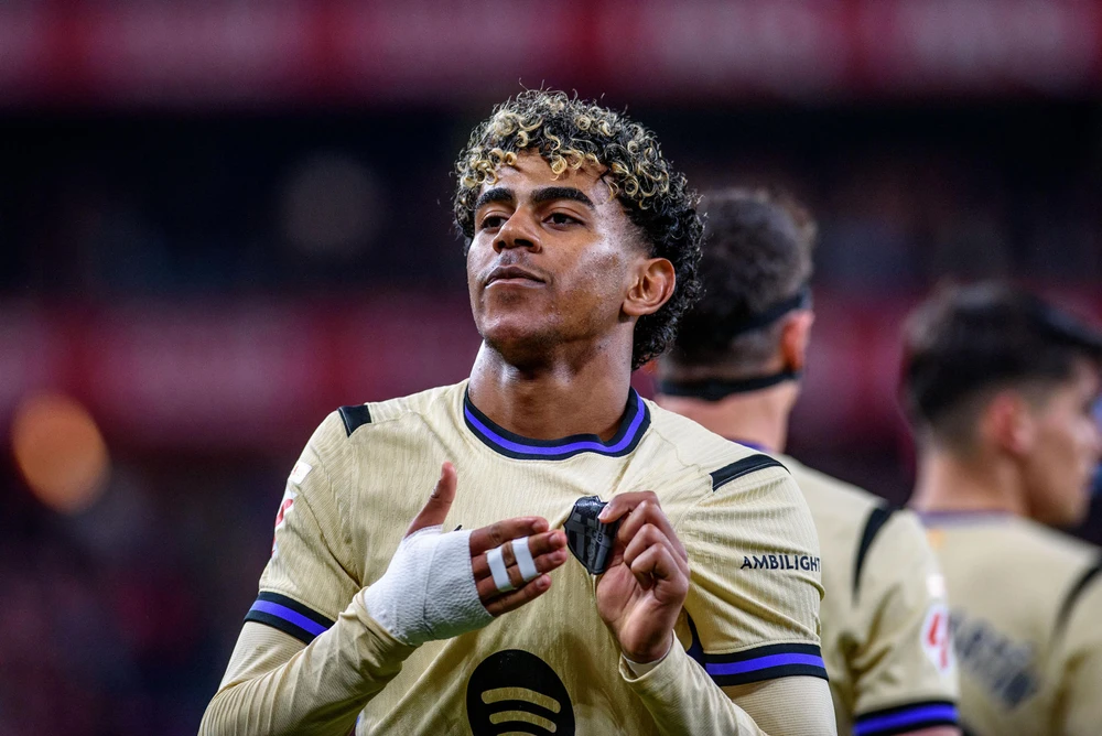 Barcelona: Ánh sáng Pedri, phép thuật Yamal - Ảnh 1. Barcelona: Ánh sáng Pedri, phép thuật Yamal - Ảnh 1.