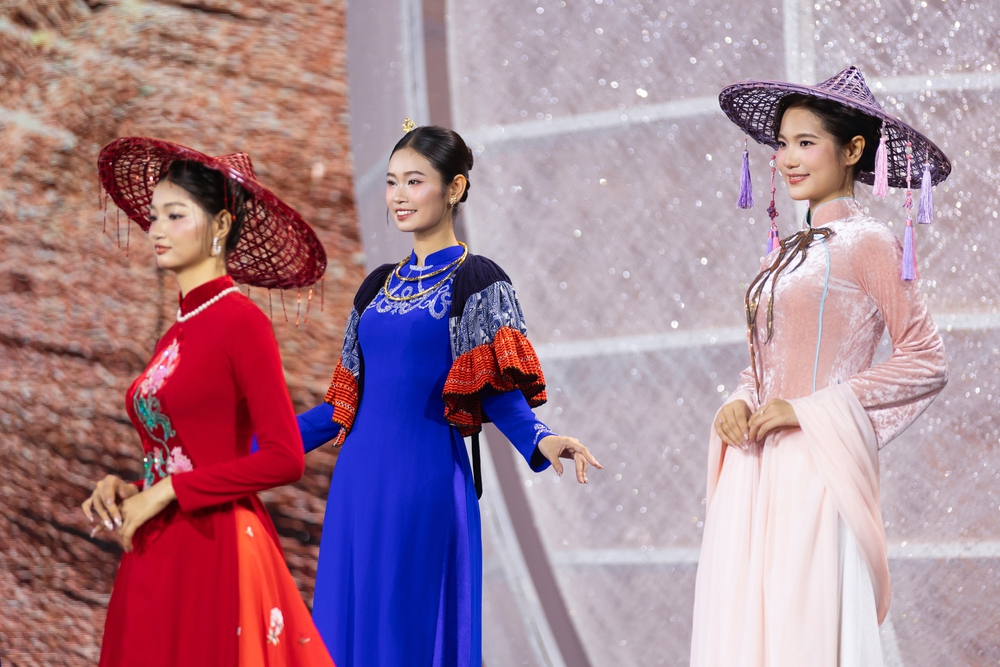 NTK Vũ Thảo Giang với "bản giao hưởng" từ sợi tơ Việt Nam - Ảnh 4.