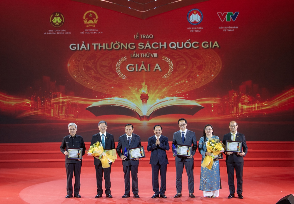 Giải thưởng Sách Quốc gia lần thứ VIII: 2 tác phẩm về lịch sử được trao giải cao nhất - Ảnh 1.
