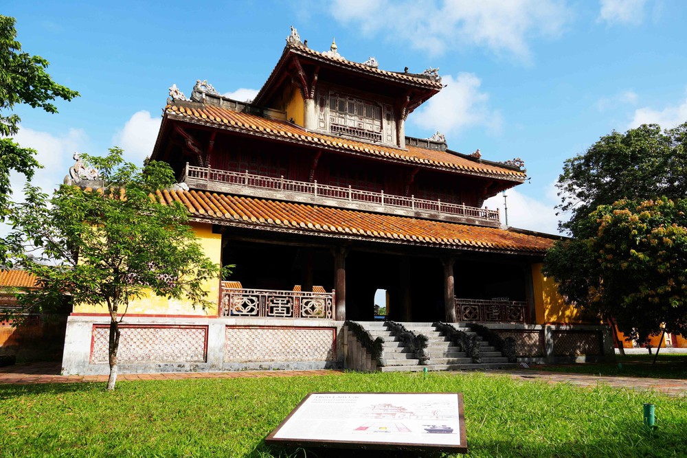 Hiển Lâm Các - công trình cao nhất trong Hoàng Thành Huế - Ảnh 1.