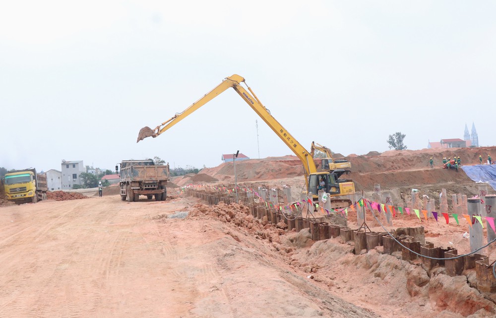 Tập trung nguồn lực, bảo đảm tiến độ, chất lượng Dự án Cảng hàng không quốc tế Gia Bình - Ảnh 2. Tập trung nguồn lực, bảo đảm tiến độ, chất lượng Dự án Cảng hàng không quốc tế Gia Bình - Ảnh 2.