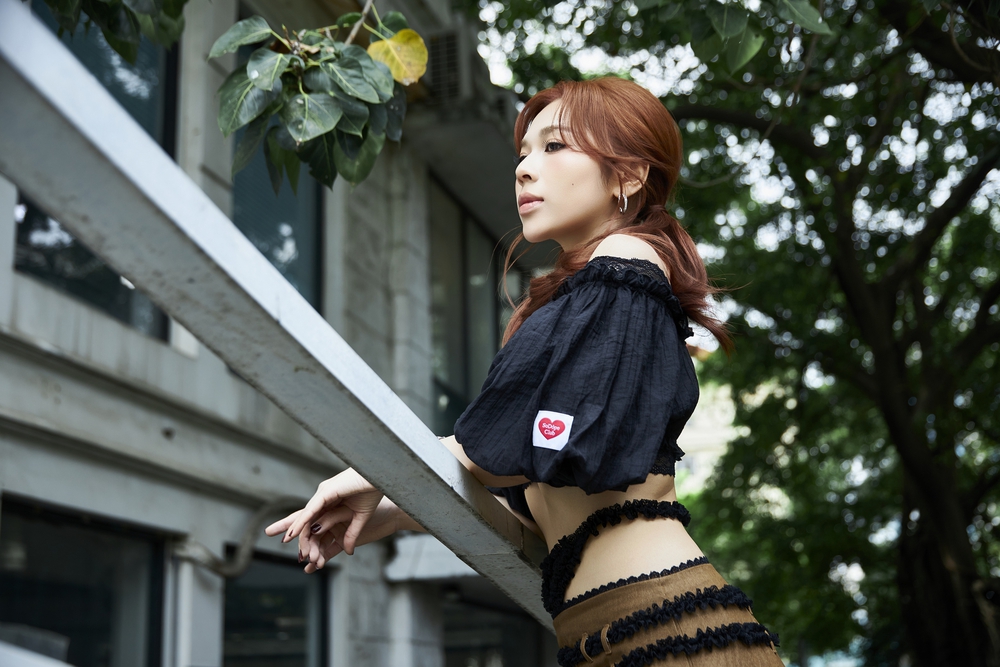 Nguyễn Kiều Oanh ra mắt EP "Lạc": Hành trình vượt qua giông bão trong tình yêu - Ảnh 1.