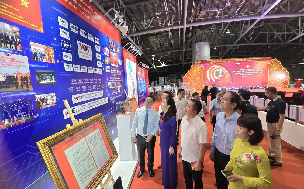 Hành trình âm thanh và ký ức giữa lòng kỳ quan - Ảnh 1.