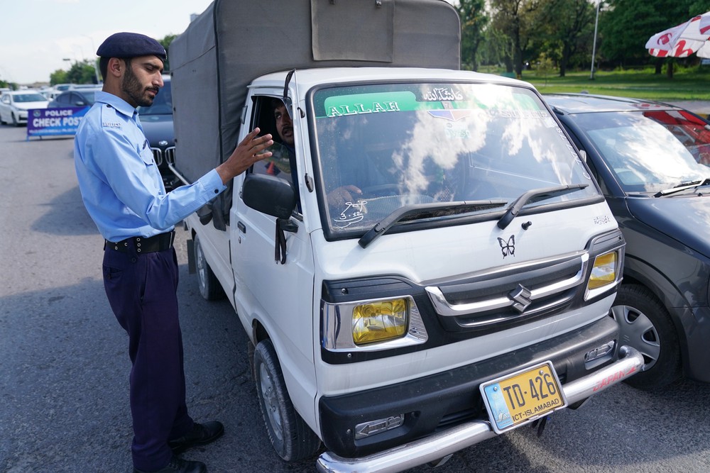 Pakistan tăng cường an ninh chuẩn bị cho cuộc đàm phán Mỹ - Iran - Kuwait bị tấn công UAV - Ảnh 1.