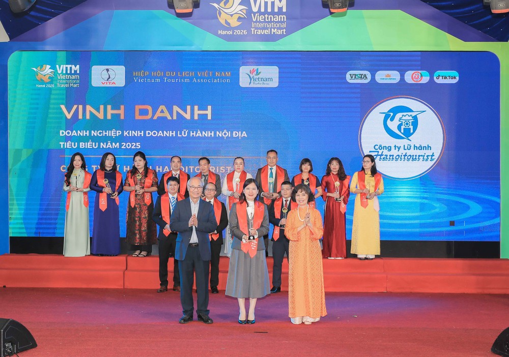 80 cá nhân và 141 doanh nghiệp du lịch tiêu biểu được vinh danh tại VITM 2026 - Ảnh 1.