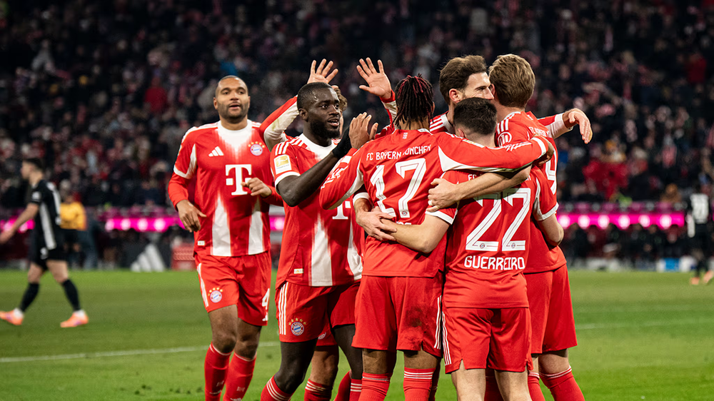 Vô tiền khoáng hậu: Bayern phá vỡ kỷ lục ghi bàn mọi thời đại tại Bundesliga với 105 bàn thắng - Ảnh 2.