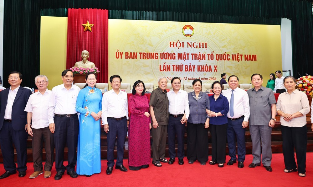 Hiệp thương cử 3 Phó Chủ tịch Ủy ban Trung ương MTTQ Việt Nam - Ảnh 4. Hiệp thương cử 3 Phó Chủ tịch Ủy ban Trung ương MTTQ Việt Nam - Ảnh 4.