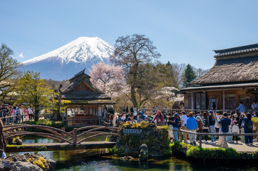 Vẻ đẹp cổ tích của Oshino Hakkai – ngôi làng cổ dưới chân núi Phú Sĩ, Nhật Bản - Ảnh 3.