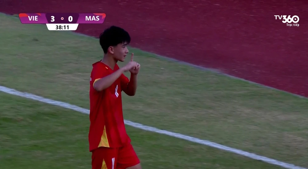 TRỰC TIẾP bóng đá Việt Nam vs Malaysia: Văn Dương ghi bàn (H1, 3-0) - Ảnh 2. TRỰC TIẾP bóng đá Việt Nam vs Malaysia: Văn Dương ghi bàn (H1, 3-0) - Ảnh 2.