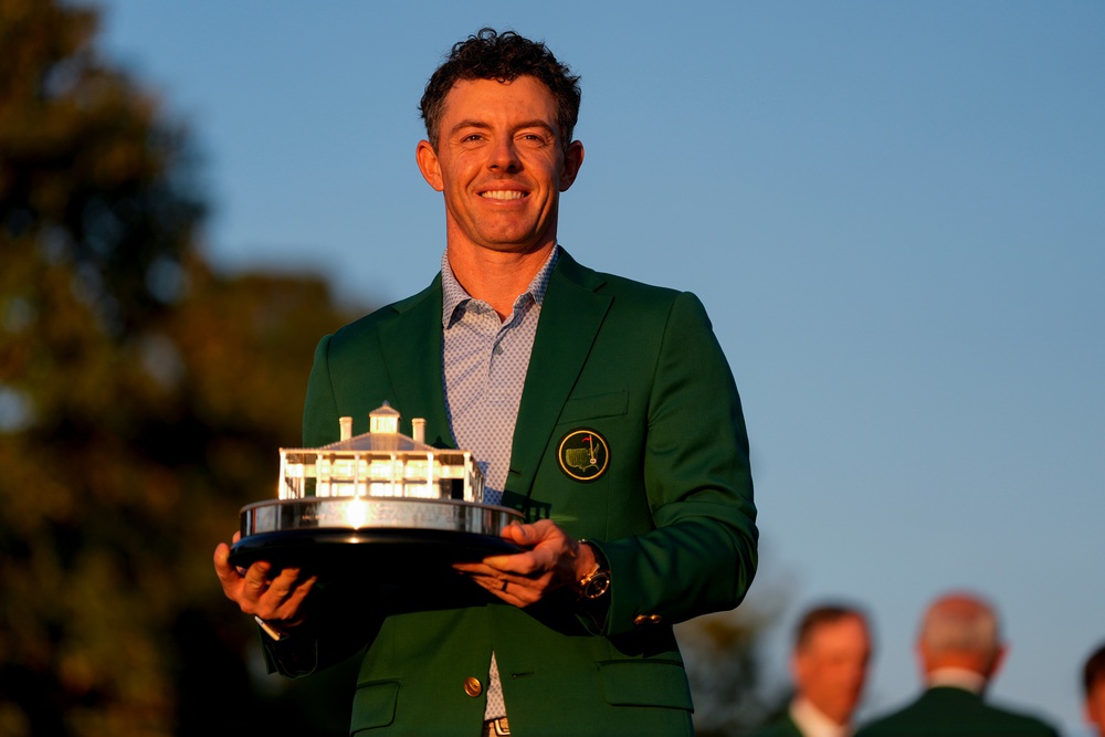 Rory McIlroy bảo vệ thành công danh hiệu The Masters: “Chú hổ” làng golf hậu Tiger Woods - Ảnh 1.