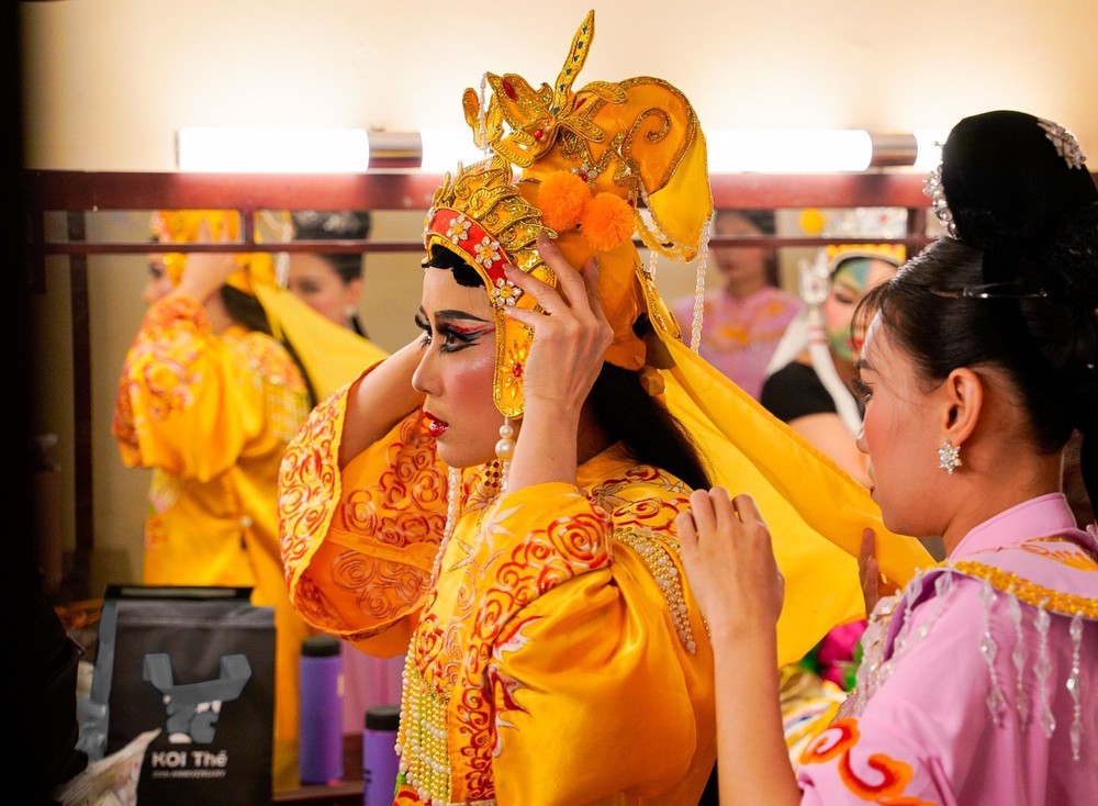 "Vẽ mặt" - hồn cốt của nghệ thuật Tuồng - Ảnh 7.