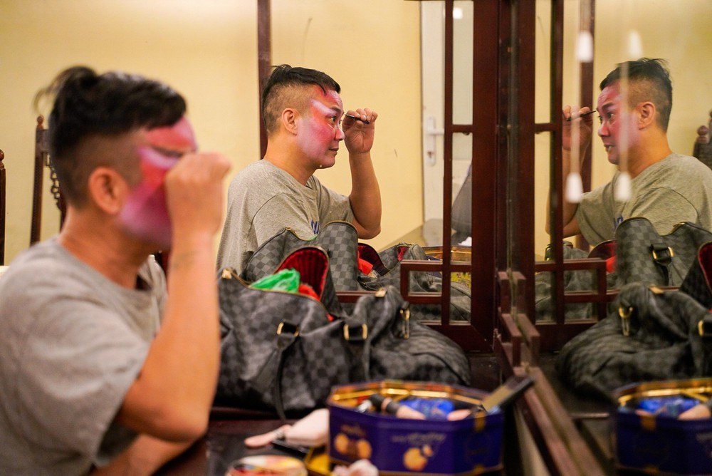 "Vẽ mặt" - hồn cốt của nghệ thuật Tuồng - Ảnh 6.