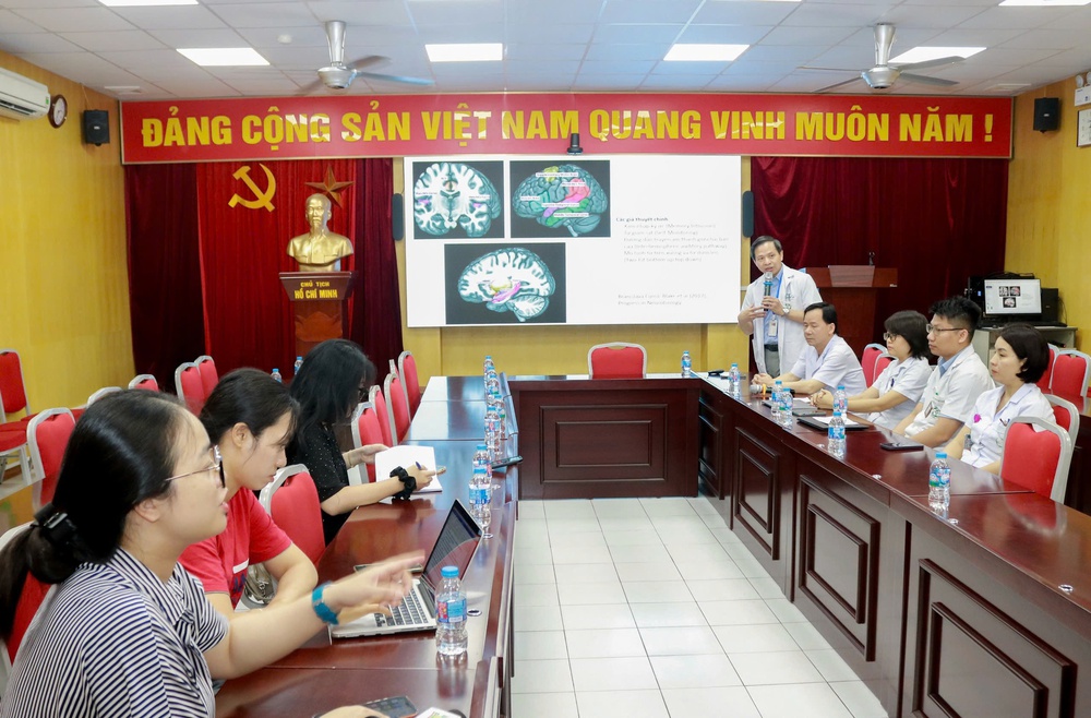 Ám ảnh 5 năm bởi những âm thanh lạ và sự hồi phục nhờ luồng từ trường - Ảnh 1.