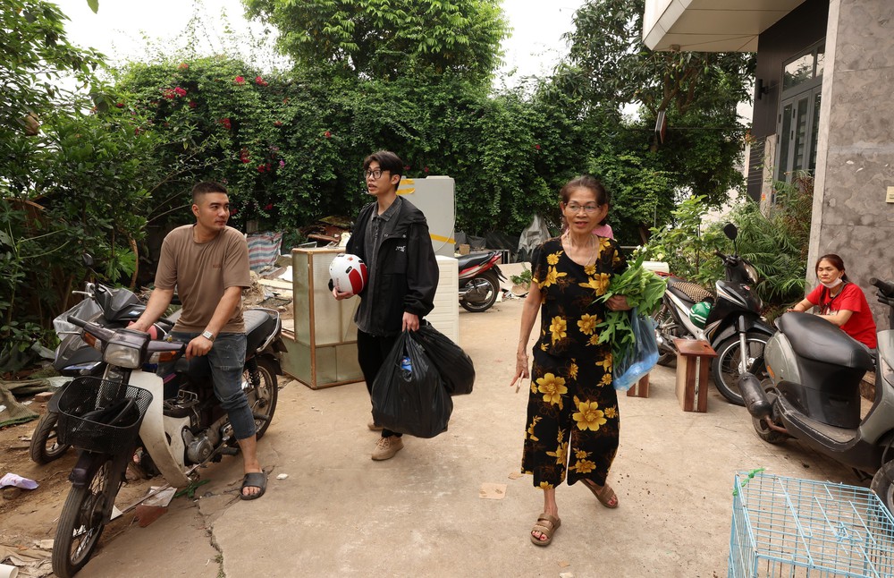 Hà Nội đẩy nhanh tiến độ giải phóng mặt bằng thi công Dự án cầu Trần Hưng Đạo - Ảnh 5. Hà Nội đẩy nhanh tiến độ giải phóng mặt bằng thi công Dự án cầu Trần Hưng Đạo - Ảnh 5.