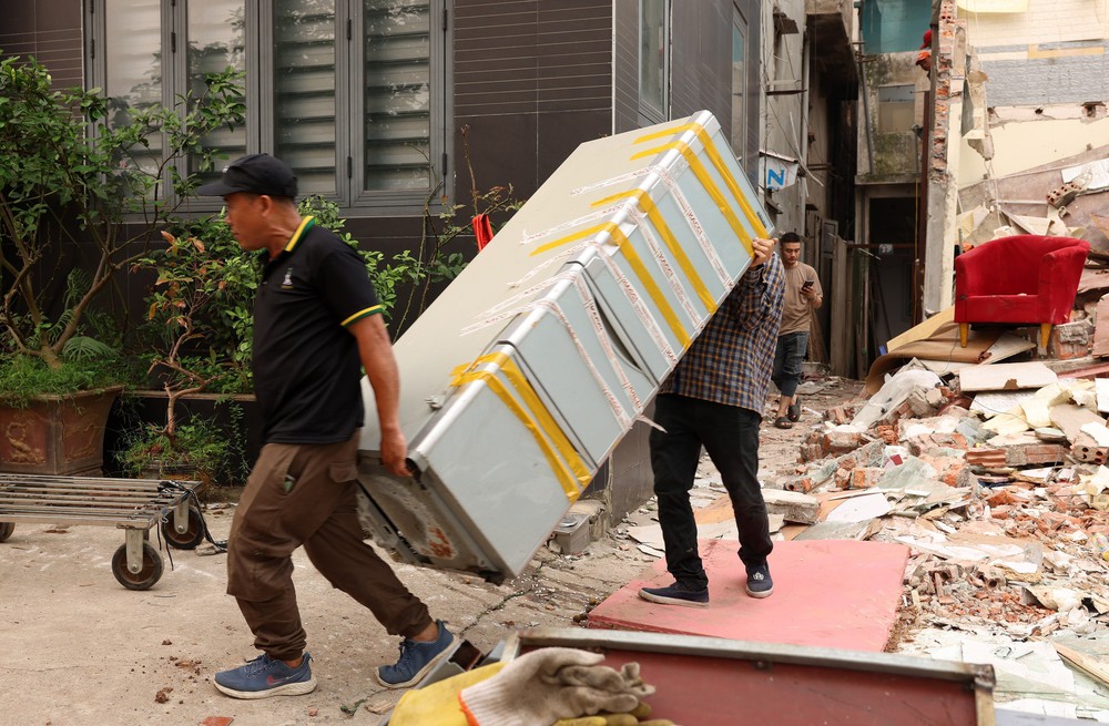 Hà Nội đẩy nhanh tiến độ giải phóng mặt bằng thi công Dự án cầu Trần Hưng Đạo - Ảnh 3. Hà Nội đẩy nhanh tiến độ giải phóng mặt bằng thi công Dự án cầu Trần Hưng Đạo - Ảnh 3.