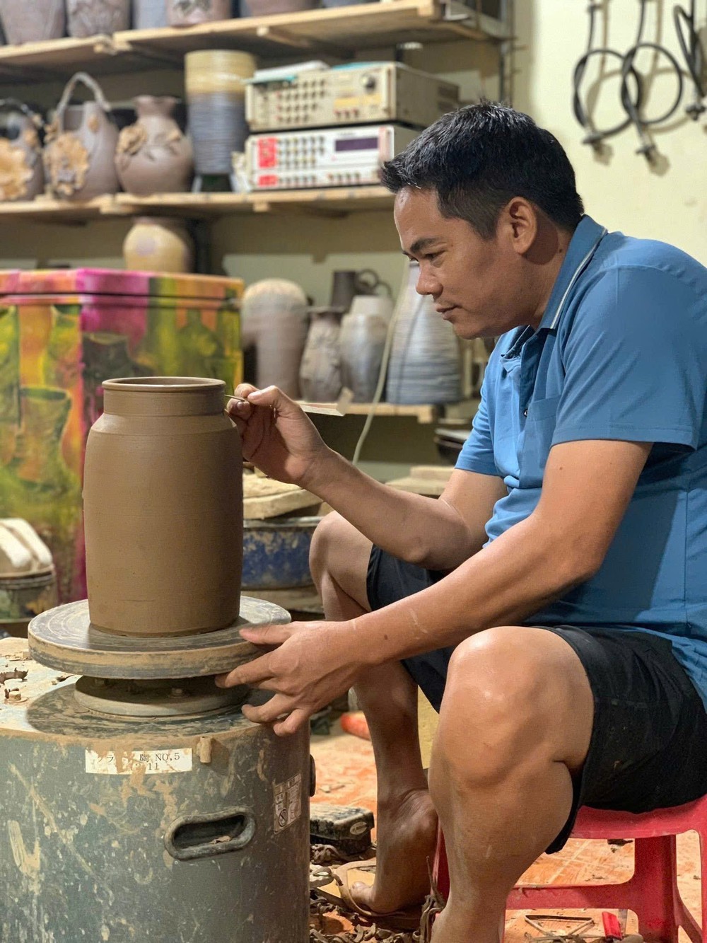 Động lực phát triển làng nghề Thủ công mỹ nghệ - Ảnh 2.
