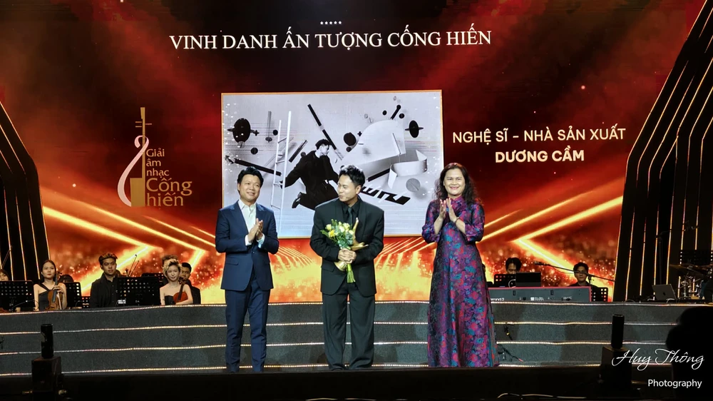 TRỰC TIẾP Lễ trao Giải thưởng Cống hiến 2026: Vinh danh các Concert Quốc gia - Ảnh 3.