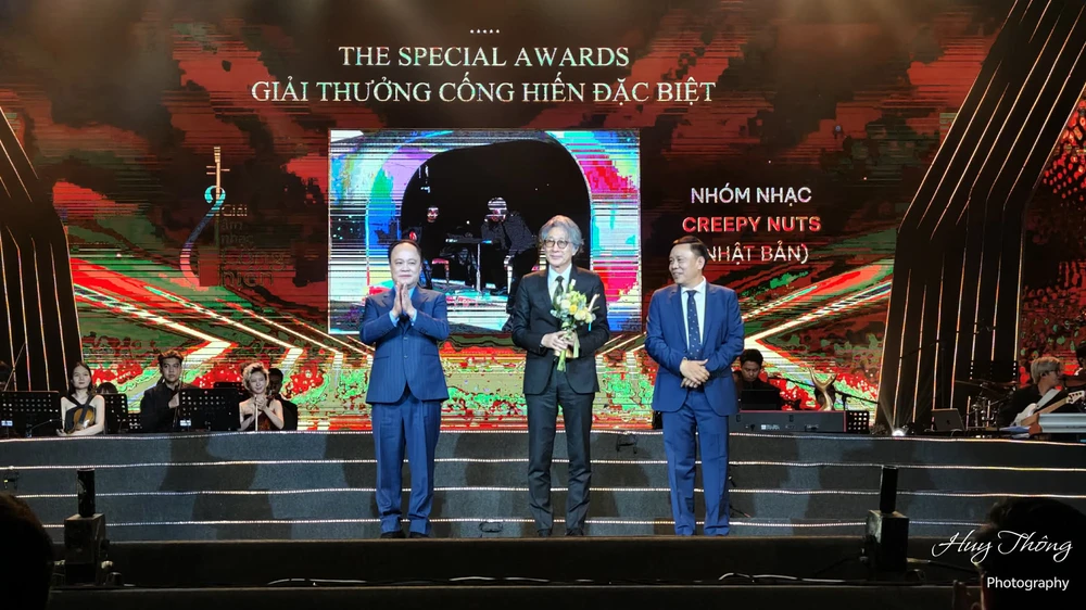 TRỰC TIẾP Lễ trao Giải thưởng Cống hiến 2026: Vinh danh các Concert Quốc gia - Ảnh 2.