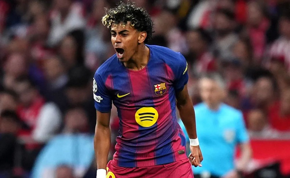 Yamal bước ra từ trò Playstation - Ảnh 1.