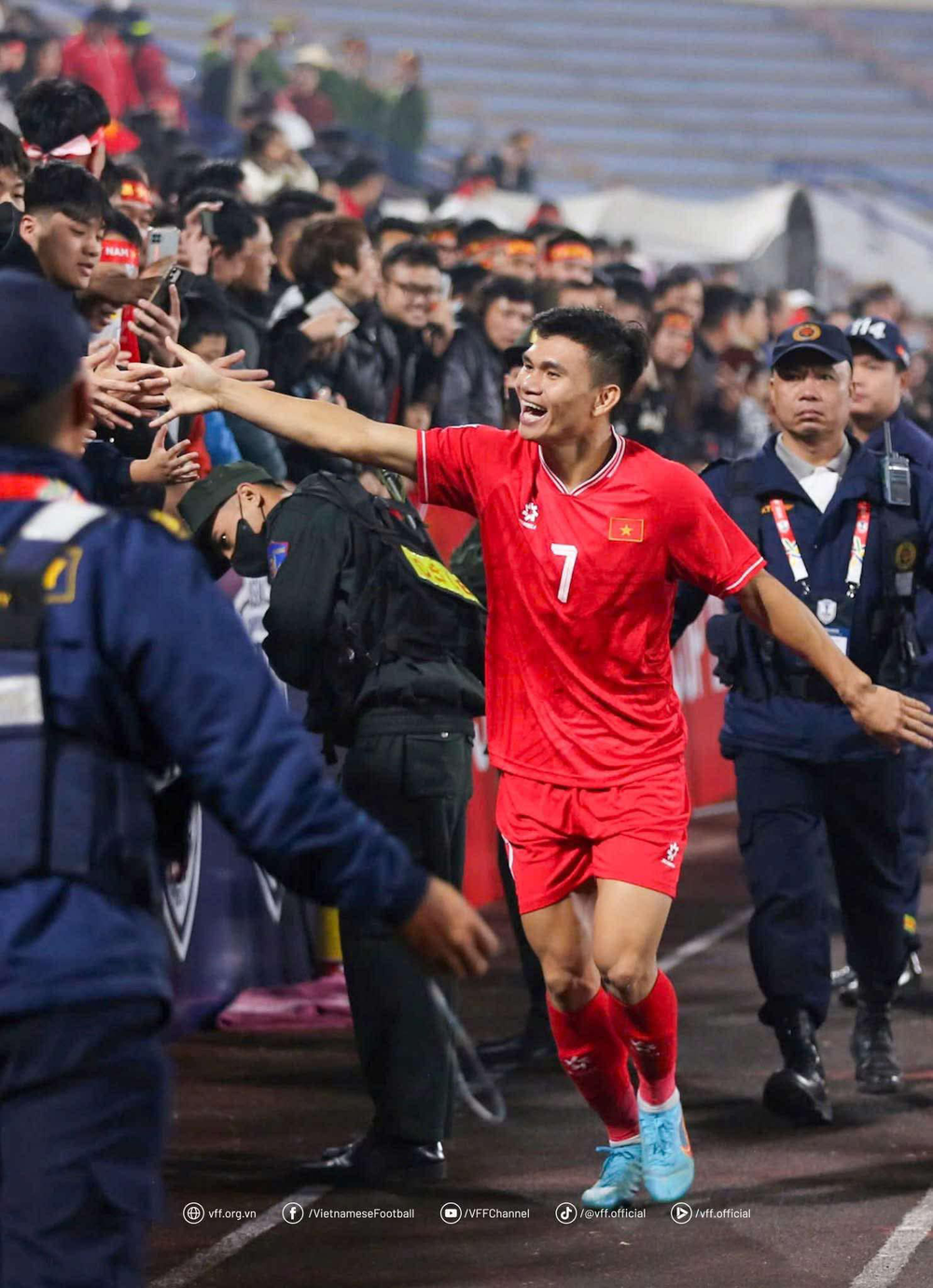 Ngôi sao tuyển Việt Nam chính thức bước vào con đường kinh doanh pickleball  - Ảnh 7.