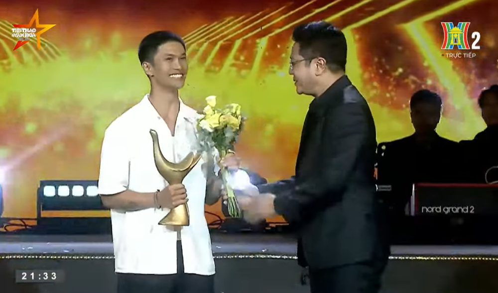 TRỰC TIẾP Lễ trao Giải thưởng Cống hiến 2026: Chương trình của năm thuộc về SOOBIN LIVE CONCERT: ALL - ROUNDER - Ảnh 2.