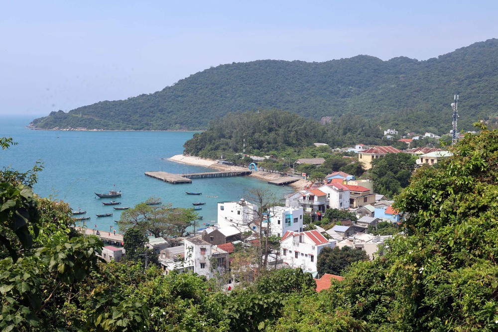 Gỡ ‘nút thắt’ để Cù Lao Chàm bứt phá thành thiên đường nghỉ dưỡng xanh - Ảnh 4. Gỡ ‘nút thắt’ để Cù Lao Chàm bứt phá thành thiên đường nghỉ dưỡng xanh - Ảnh 4.