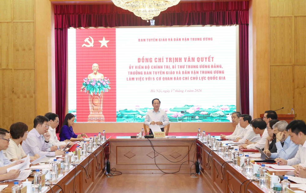 Trưởng Ban Tuyên giáo và Dân vận Trung ương Trịnh Văn Quyết: 5 cơ quan báo chí chủ lực quốc gia phải dẫn dắt dòng chủ lưu thông tin - Ảnh 1.
