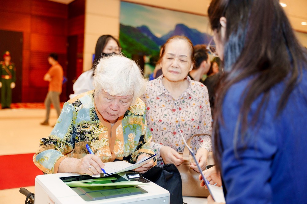 Khi ngân hàng không chỉ là con số: Câu chuyện tăng trưởng và thay đổi trong đời sống tài chính - Ảnh 4.