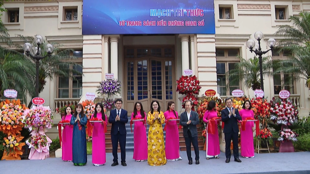 Ngày Sách và Văn hóa đọc Việt Nam 2026: Lan tỏa 'Mạch tri thức - Từ trang sách đến không gian số' - Ảnh 1.