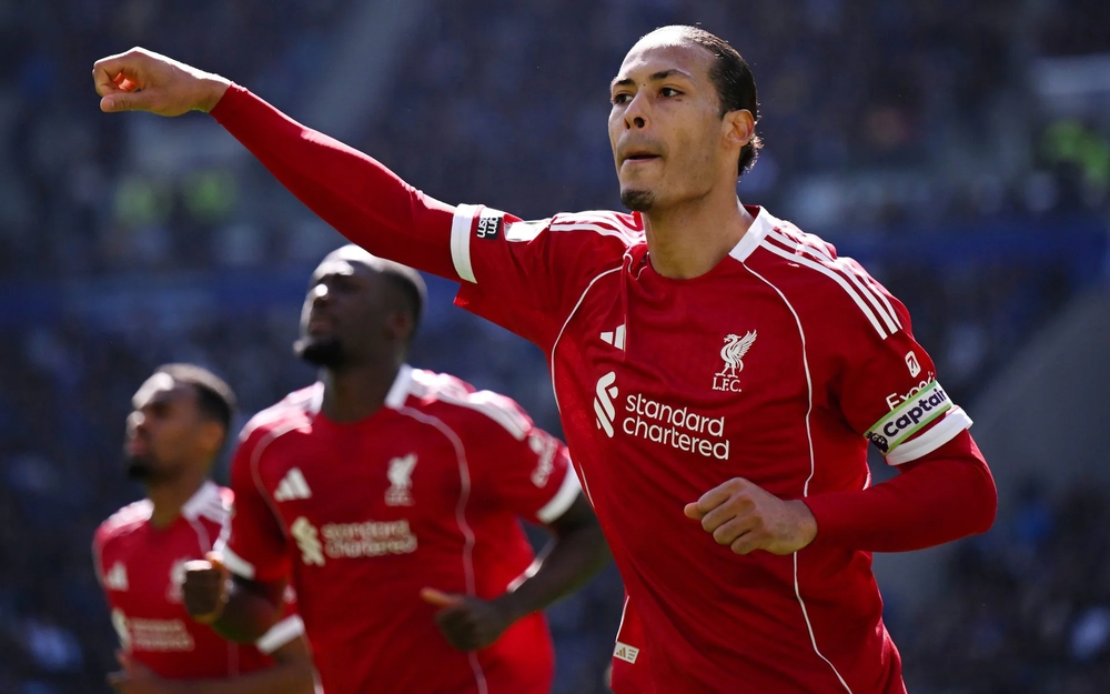 Van Dijk ghi bàn phút 100, Liverpool xây chắc vị trí thứ 5 Ngoại hạng Anh - Ảnh 1.