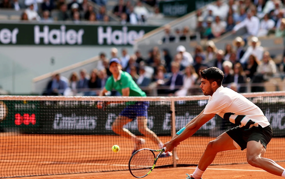 Câu chuyện quần vợt: Định hình cuộc chiến “Sincaraz” bằng… lên lưới - Ảnh 1.