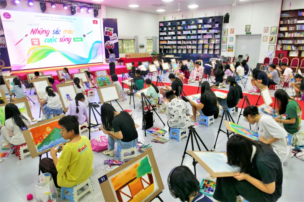 “Những sắc màu cuộc sống”: Khi mỹ thuật học đường định hình căn tính văn hóa trẻ - Ảnh 1.