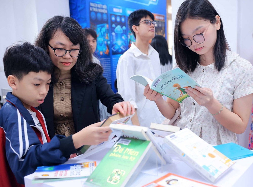 Phát triển ngành xuất bản Việt Nam trong kỷ nguyên số (Kỳ 2): "Trái tim" của nền kinh tế sáng tạo - Ảnh 1.