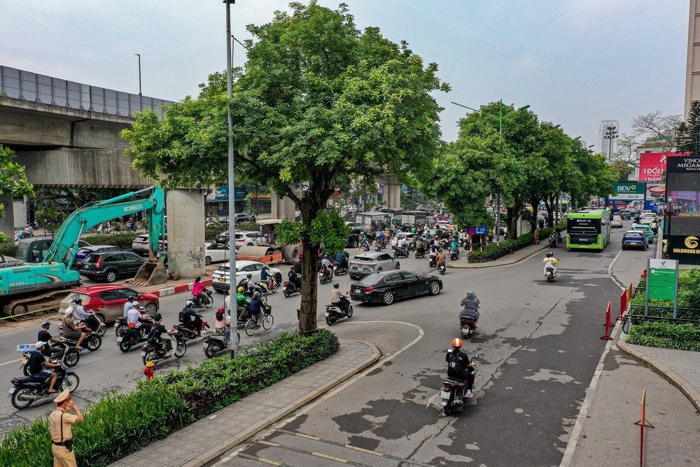 Hà Nội sử dụng thiết bị chuyên dụng hỗ trợ phát hiện và xử lý vi phạm giao thông - Ảnh 8.