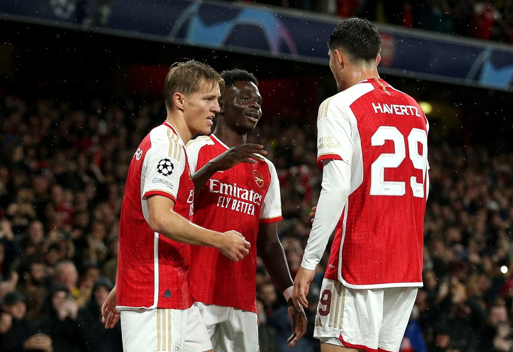 Vấn đề: Arsenal và bài học từ… Man City - Ảnh 1.