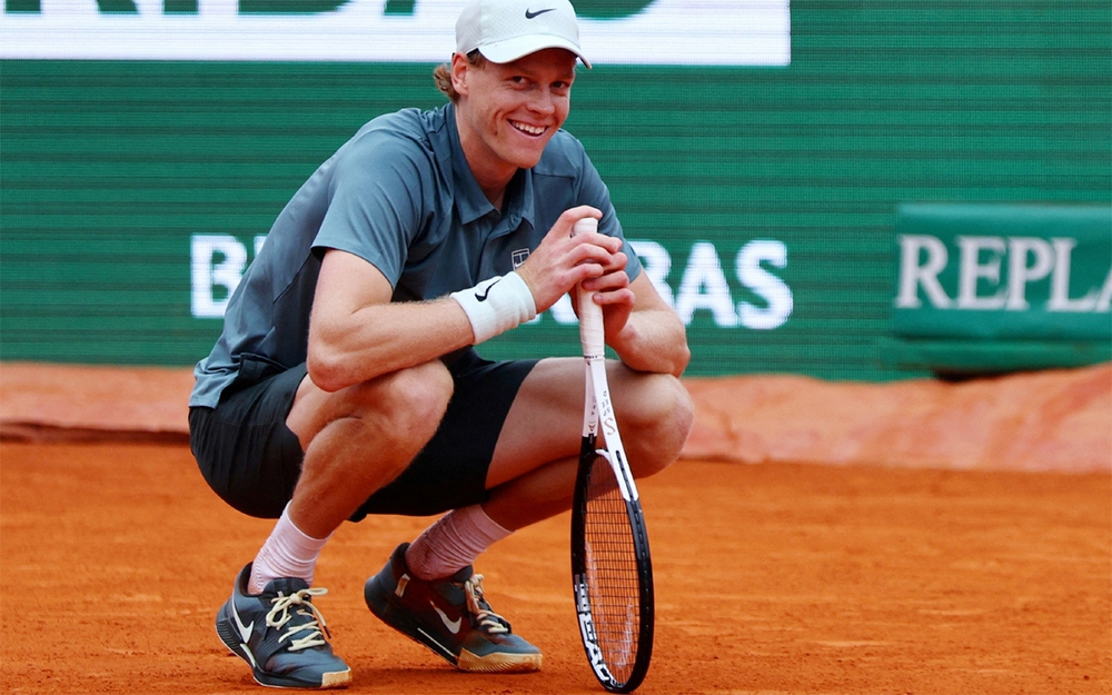 Sinner chinh phục sân đất nện nhờ… tư duy - Ảnh 1.