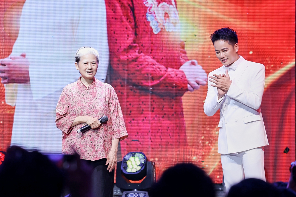 MV "Việt Nam khúc kiêu hùng": Cơ duyên đặc biệt giữa Anh Quân Idol và nhạc sĩ Tú Dưa - Ảnh 6.