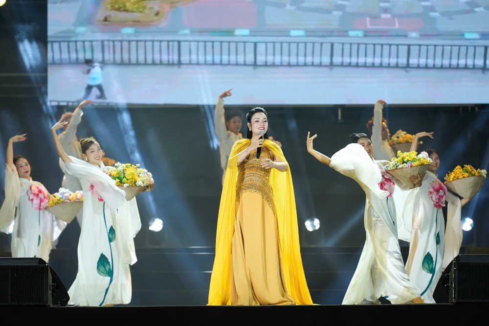  PGS. TS. NSƯT Tân Nhàn: Dấu ấn đào tạo âm nhạc qua những giải thưởng quốc tế  - Ảnh 4.