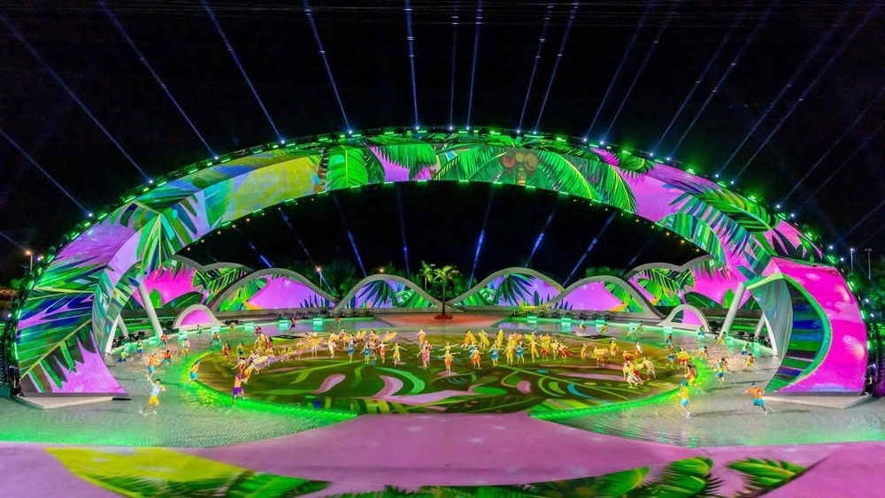 Lễ khai mạc Đại hội Thể thao Bãi biển châu Á 2026: Rực rỡ trong đêm hội của biển và bầu trời - Ảnh 1.