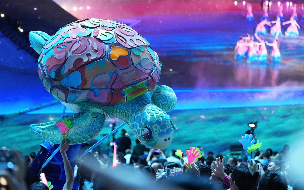 Lễ khai mạc Đại hội Thể thao Bãi biển châu Á 2026: Rực rỡ trong đêm hội của biển và bầu trời - Ảnh 8.