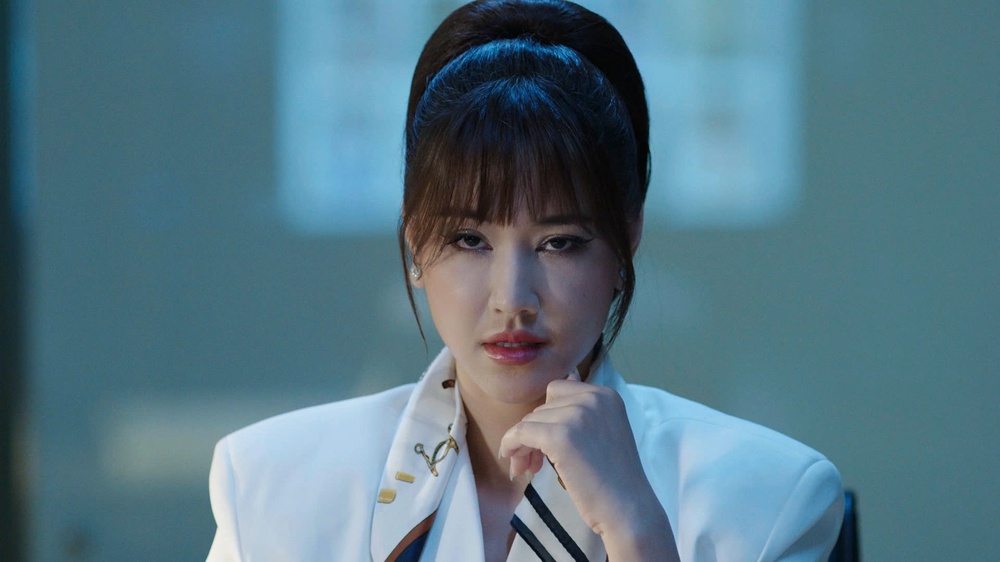 Hai vai "bà trùm" ấn tượng của Maya trên sóng VTV: Kể kỉ niệm bị lồi mắt vì stress khi đóng phim - Ảnh 2.