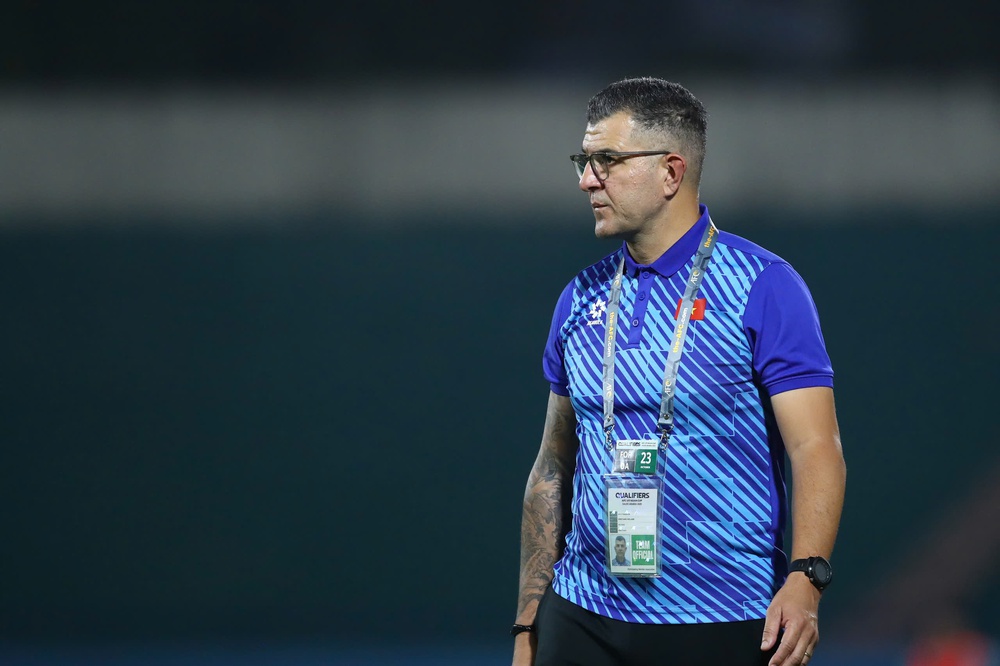 HLV ngoại và những cuộc chơi lớn cho bóng đá Việt - Ảnh 1.